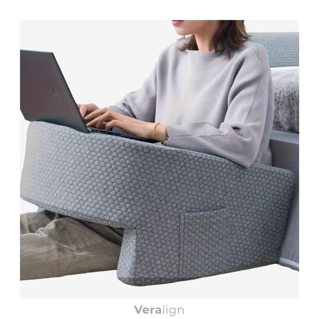 Coussin de lecture et travail Veralign à mémoire de forme, support ergonomique avec accoudoirs pour utiliser un ordinateur au lit ou sur le canapé.