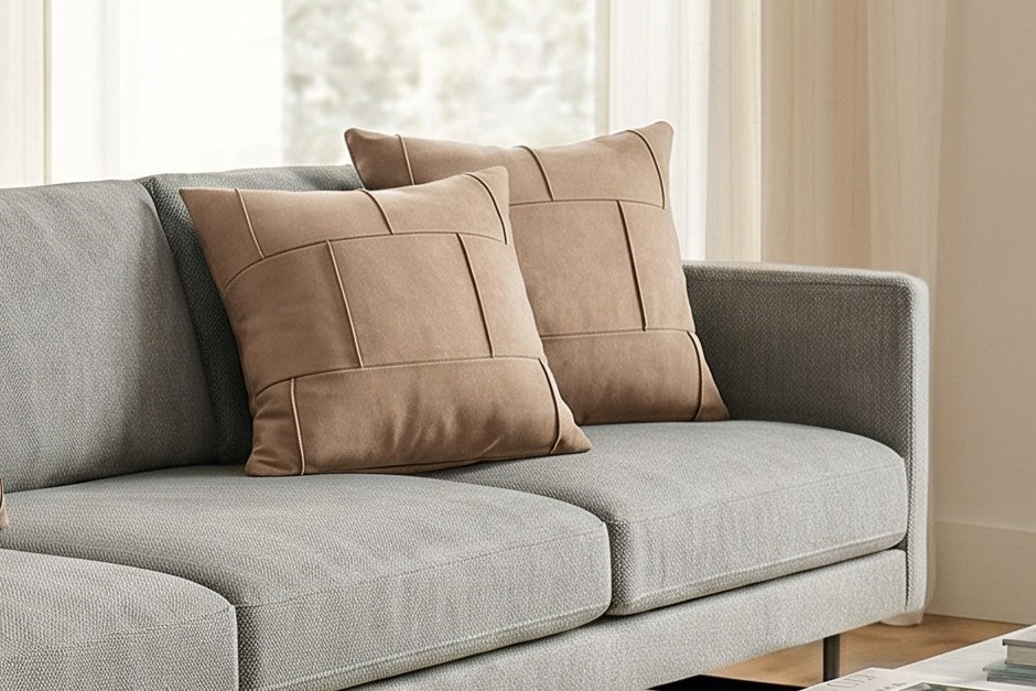 Coussin camel <br> Suedine - 55x55cm