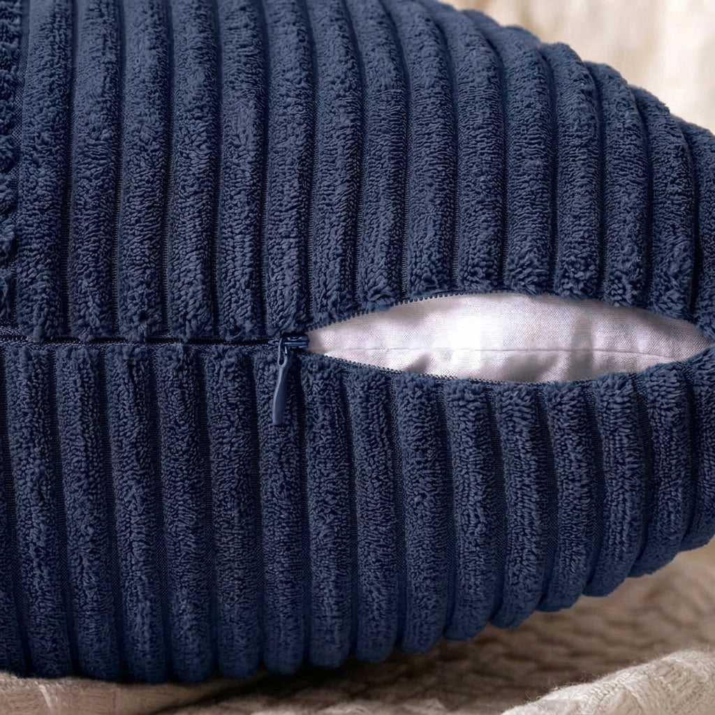 Housse de coussin Bleu marine<br> Velours côtelé