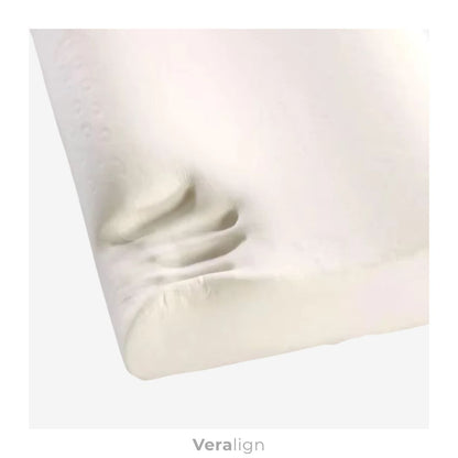 Gros plan sur l'oreiller cervical en bambou Veralign montrant la texture douce de la housse naturelle et la forme ergonomique à mémoire de forme.