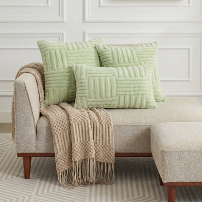Housse de coussin effet Fourrure <br> Vert Sauge