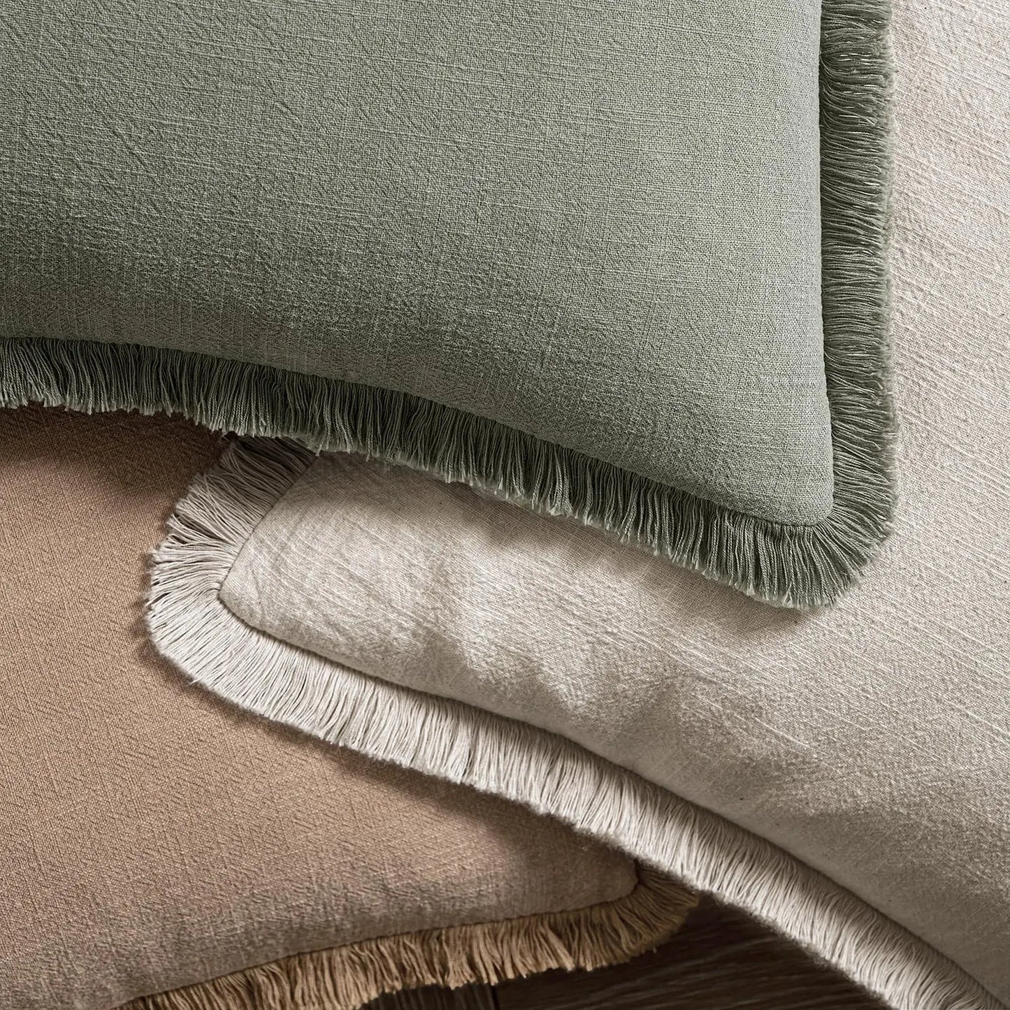 Housse de coussin en Lin<br> Bleu nuit à franges