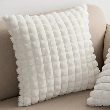 Housse de coussin fausse fourrure Velours Gaufré Blanc à carreaux en relief sur un canapé Beige, 45x45cm