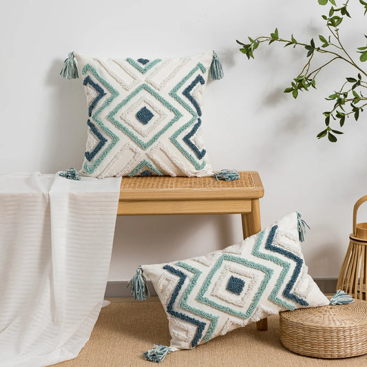 Housse de coussin motif Ethnique Bouclettes et Pompons Bleu